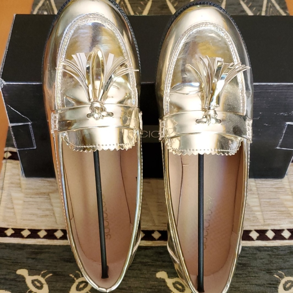 Sociology Gorgeous Gold Shoes 8.5 - Picture 2 of 5